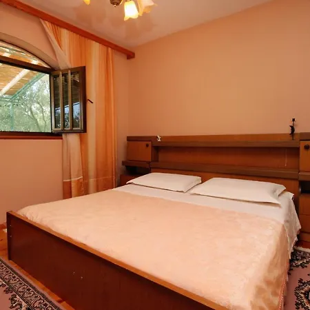 Apartments By The Sea Karbuni, Korcula - 9308 Prizba Exterior photo