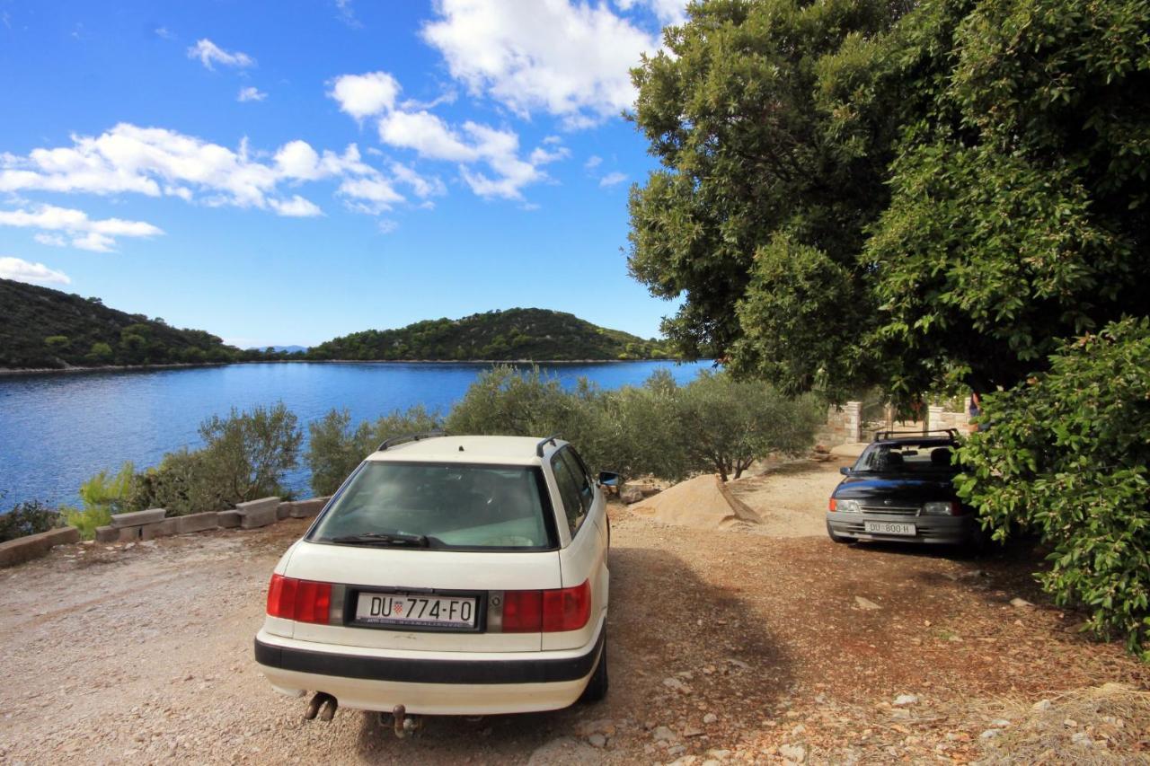 Apartment By The Sea Karbuni, Korcula - 9308 Prizba